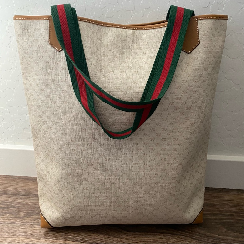 VINTAGE Gucci Micro GG Monogram Cream Tote - Picture 3 of 14